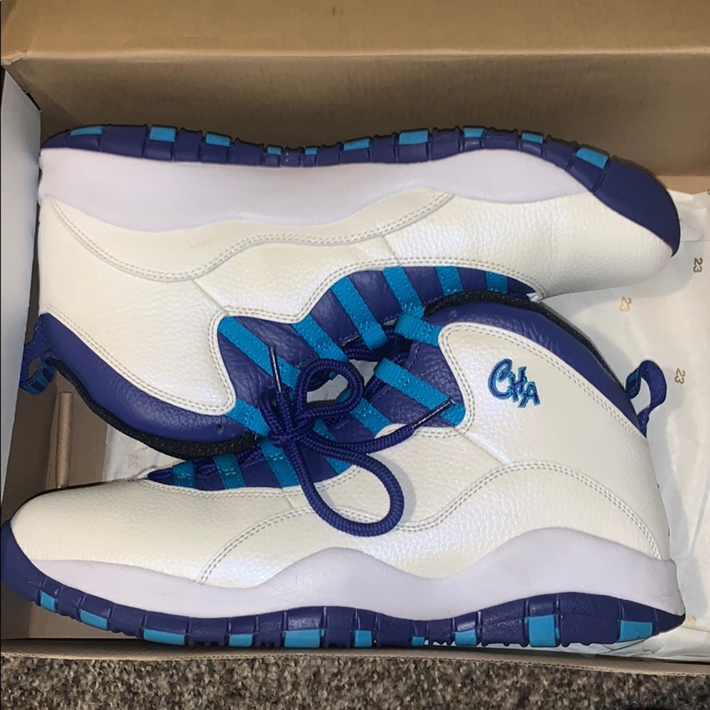 retro 10 hornets